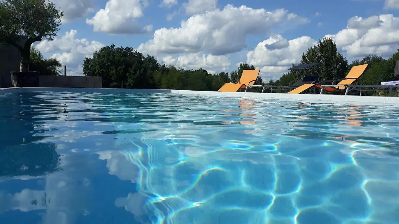 Séjour à la campagne Maison d'hôtes la Roulotte du Cos à Lamothe-Capdeville France